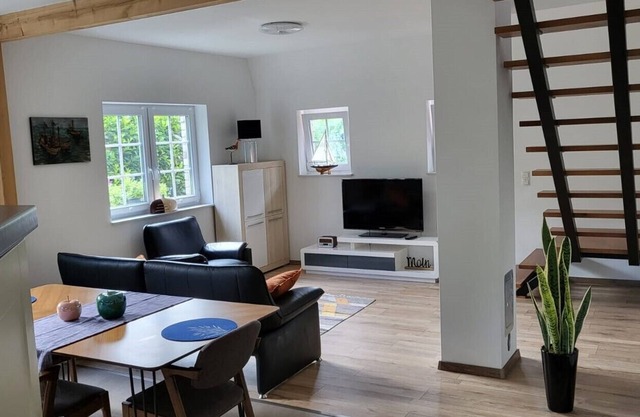 Happy Holidays - Apartment on the Coastal Canal.