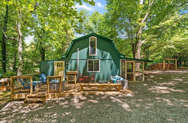 Happy Hollow cottage @ Patoka