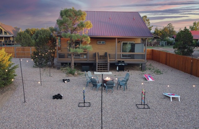 Happy Pines Hideaway | Fenced Yard~Fire Pit