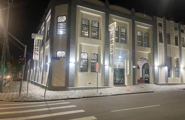 Hara Palace Hotel