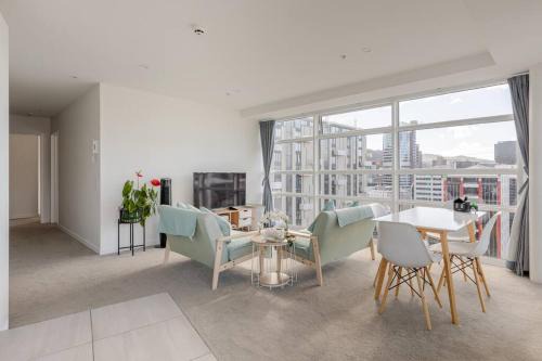 Harbor View Two Bedroom Apartment At Pinnacle