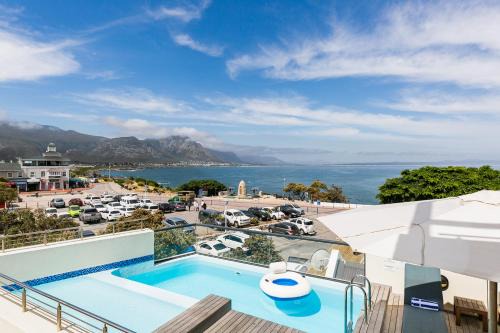 Harbour Hotel 