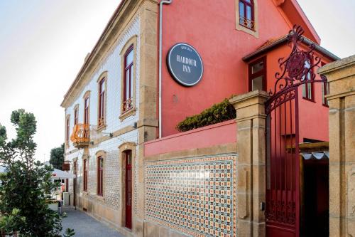 Harbour Inn Design Townhouse