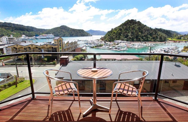 Harbour View Motel