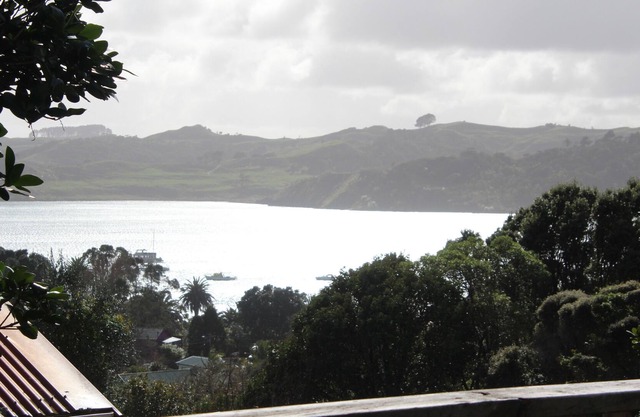 HarbourViews, North Facing and recently renovated.