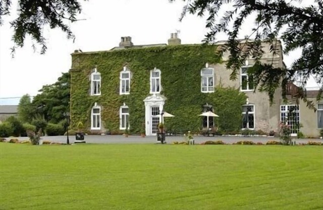 Hardwicke Hall Manor Hotel