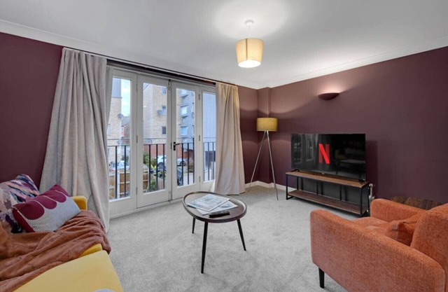 Harland Haven: Spacious 4BR House in Ipswich