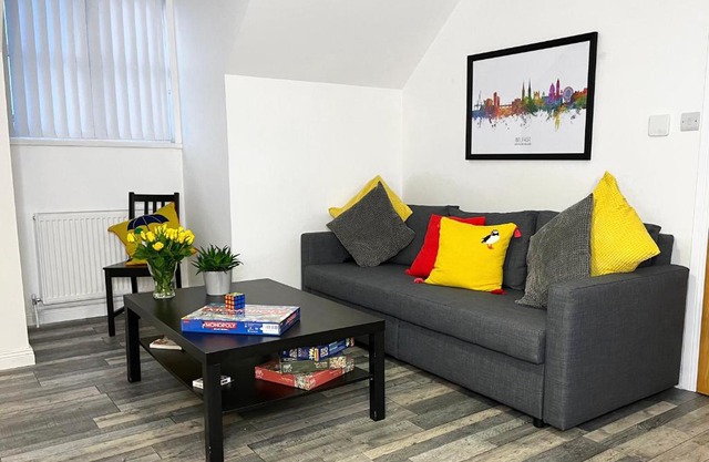 Harland View Apartment