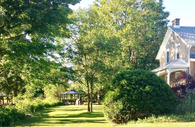 Harlem Stonegate B&B