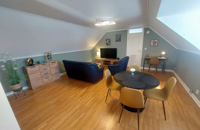 HARMONY Cozy 1-bedroom apartment in charming Bük with WiFi, AC