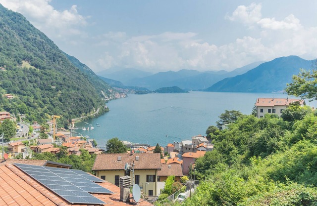 Harmony on the Lake - Two Bedroom Apartment, Sleeps 4