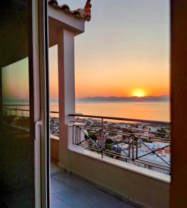 Harris elegant house II superb view near airport