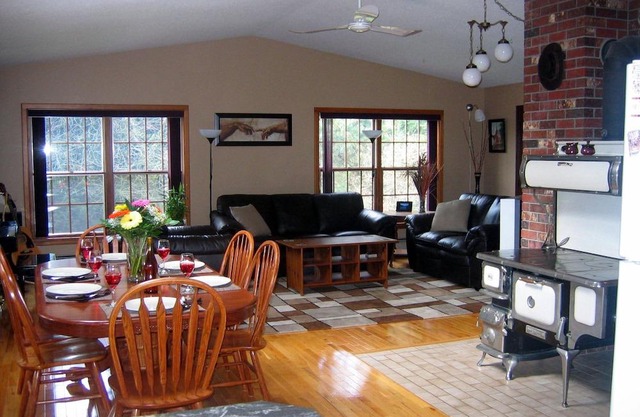 Harrison Hot Springs: South Garden Vacation Rental
