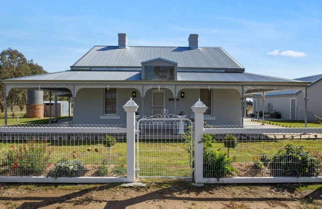Hart Cottage Farm Stay in Indigo Valley