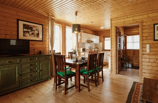 HAS-16 Log cabin, 4-6 pers., 65sqm - Naturerlebnisdorf Blauvogel (1)