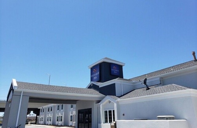 Hathaway Inn