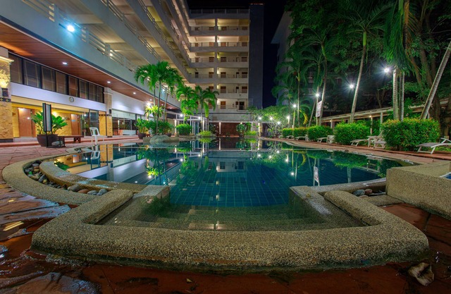 Hatyai Paradise Hotel