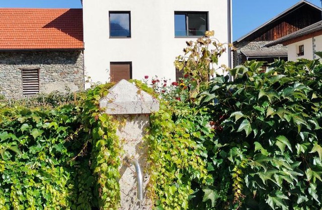 Haus am Brunnen