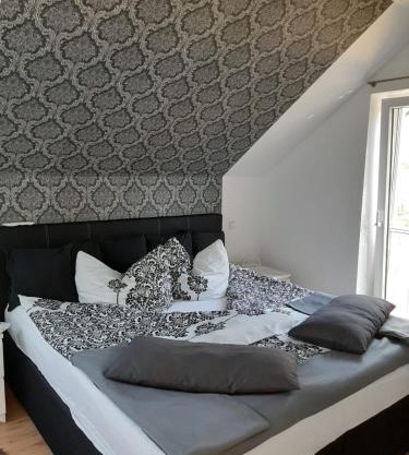 Haus am Hang; Ferienwohnung Fernblick