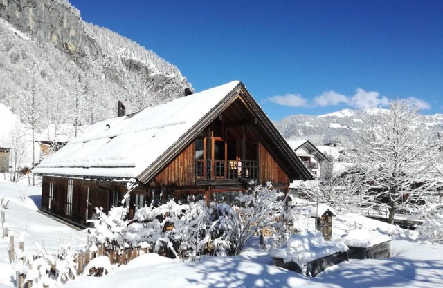 Haus am Wasserfall