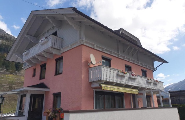Haus Elena