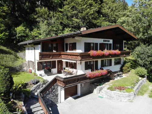 Haus Glasella