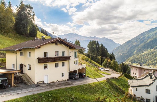 Haus Hauser