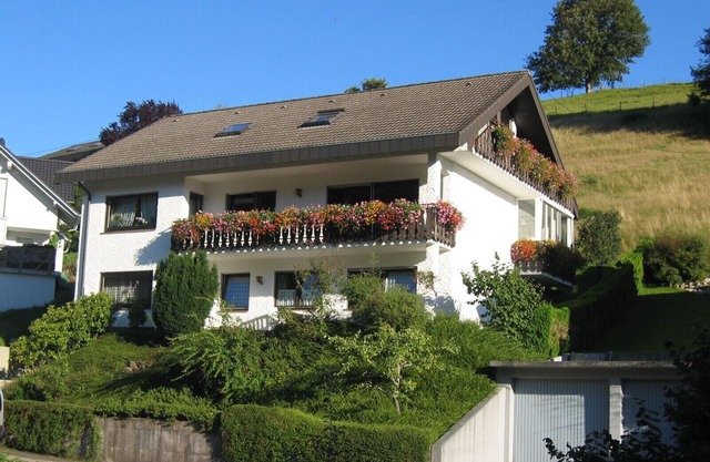 Haus Huber Holiday Apartment '2' with Covered Balcony and Wi-Fi