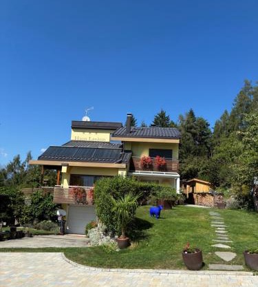Haus Lasaun