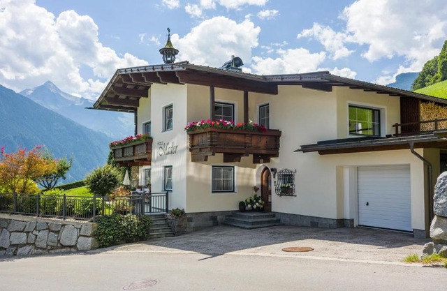 Haus Mader