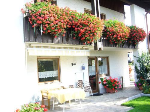 Haus Nett Modern retreat