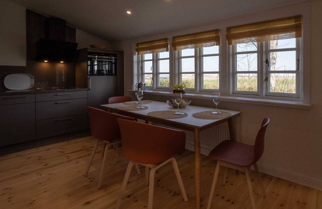 Haus Nord Windstärke 5 (including breakfast) - Oldsens - Holiday apartments