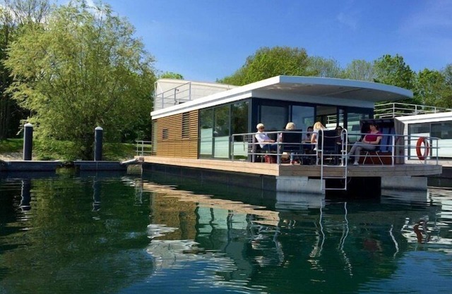 Hausboot am Xantener Nordsee