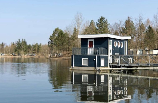 Hausboot by Interhome