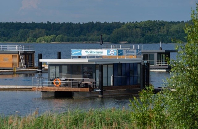 Hausboot für 4 Gäste mit 45m² in Klitten