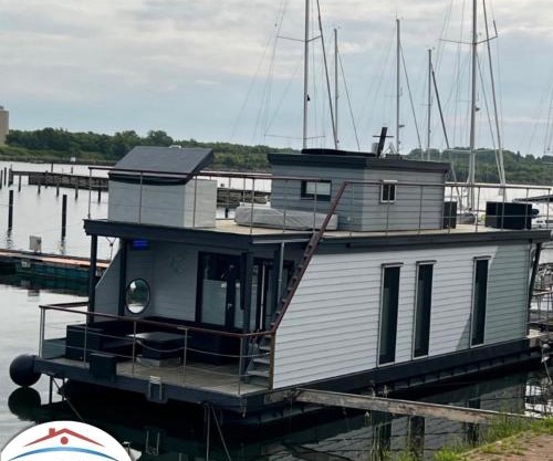 Hausboot Sundowner - Huus & Meer