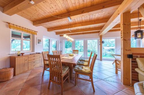 Havelquelle mit Sauna und Garten