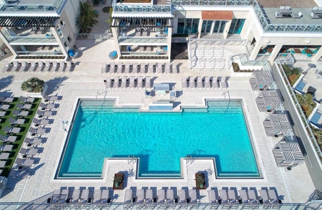 Haven of Indulgent Relaxation! 3 Convenient Units w/City View, Outdoor Pool
