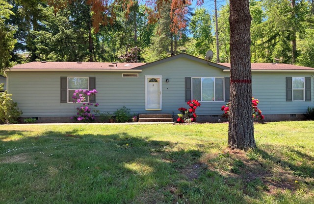 Hayden’s Green Acres on Big Fall Creek, 3BR 2Bath including River Access