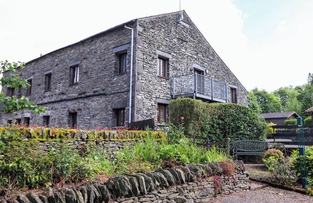 HAYLOFT AT POUND FARM in Kendal