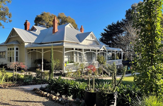 Healesville Country Villa