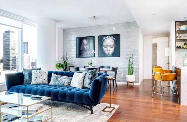 Heart of Art District Heated Rooftop Pool Sauna Rides to Airport & Beach