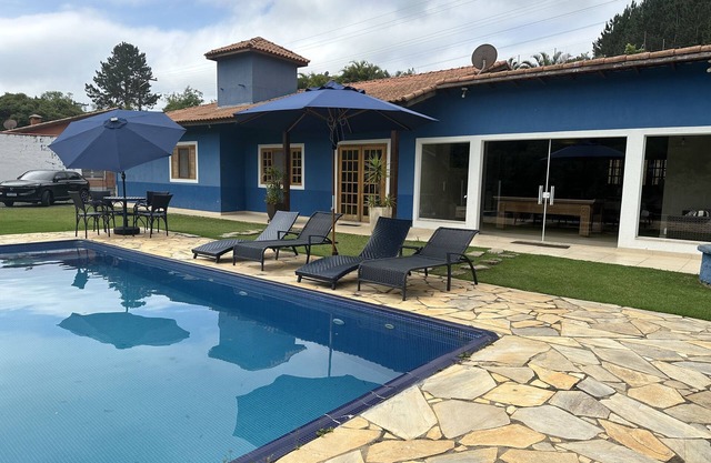 Heated Pool Chácara Gated Condominium IBIUNA (3 bedrooms - 4 bathrooms)
