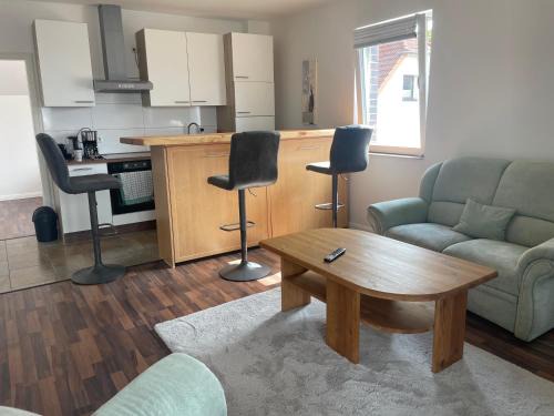 Helle Ferienwohnung mit Balkon