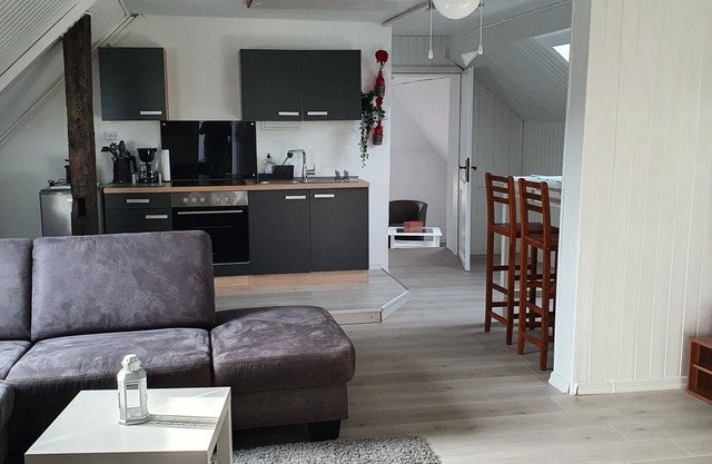 Helle Freundliche Ferienwohnung im Obergeschoss an der Leine
