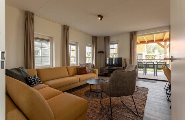 Hello Zeeland - vakantiewoning Knuitershoek 64