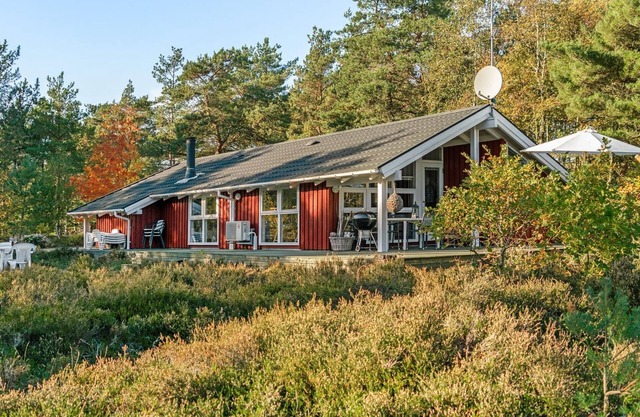 "Helmtrud" - 500m from the sea by Interhome
