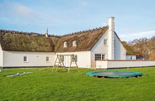 Heritage Holiday Home in Vinderup with Sauna