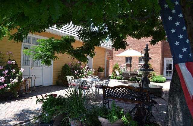 Heritage Inn