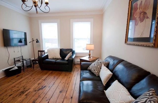 Heritage Townhouse in Downtown Halifax